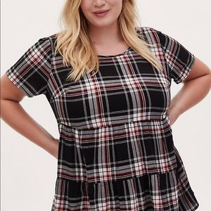 Torrid red & black plaid tire red top sz. 4(26)